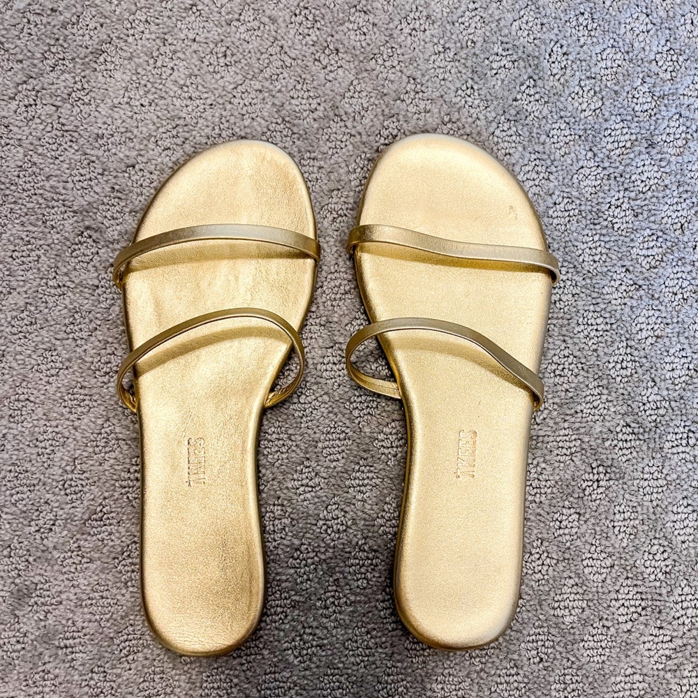 Tkees Gemma Slides- NWOT